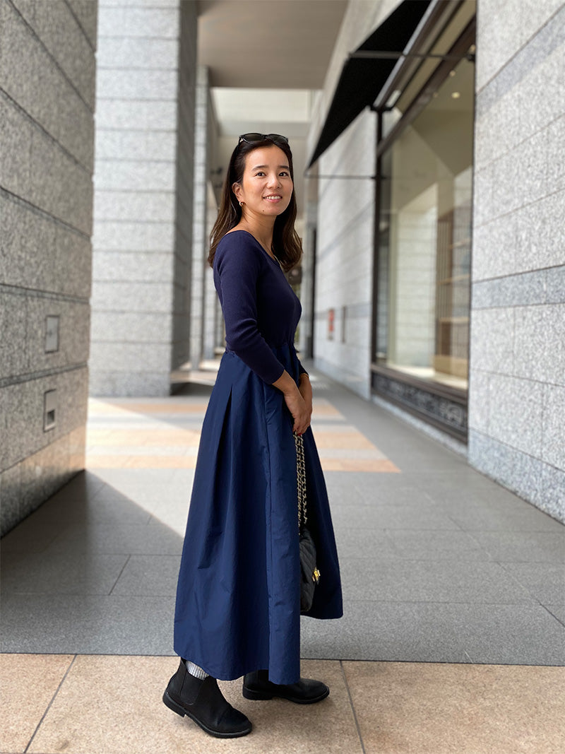 長袖リブトップフレアワンピース｜前後2Way絶妙な小柄バランス
