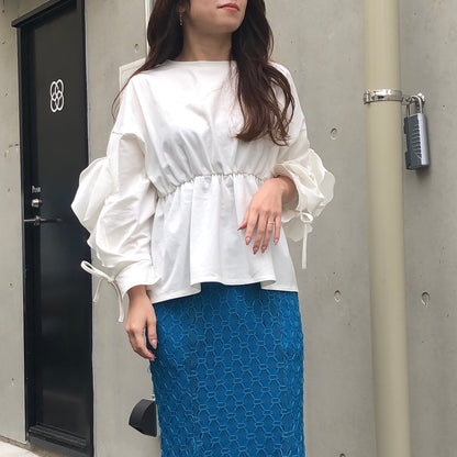 【体型カバーも叶う】低身長でもすっきり見え　袖フレアカットソー