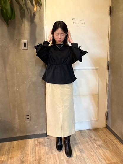 【体型カバーも叶う】低身長でもすっきり見え　袖フレアカットソー